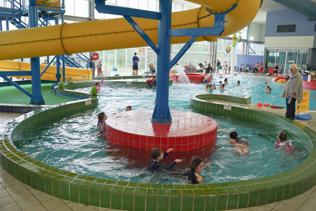 Kids playing in the whirlpool at the Springwood Aquatic and Leisure Centre