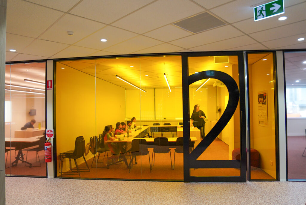 Matrix Education in Parramatta offers face-to-face tutoring for Years 3-12 in English, Maths and Science.