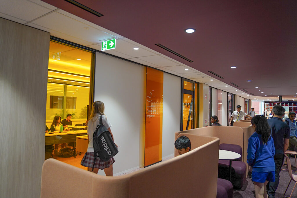 Matrix Education in Parramatta offers face-to-face tutoring for Years 3-12 in English, Maths and Science.