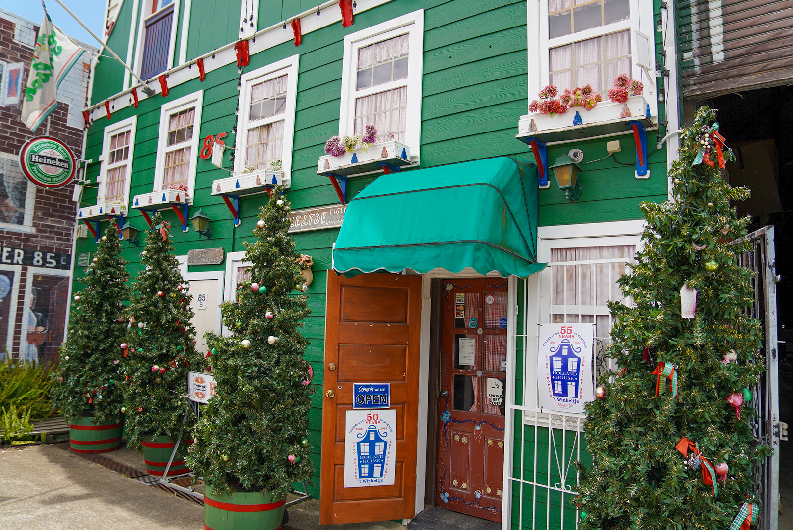 The Holland House